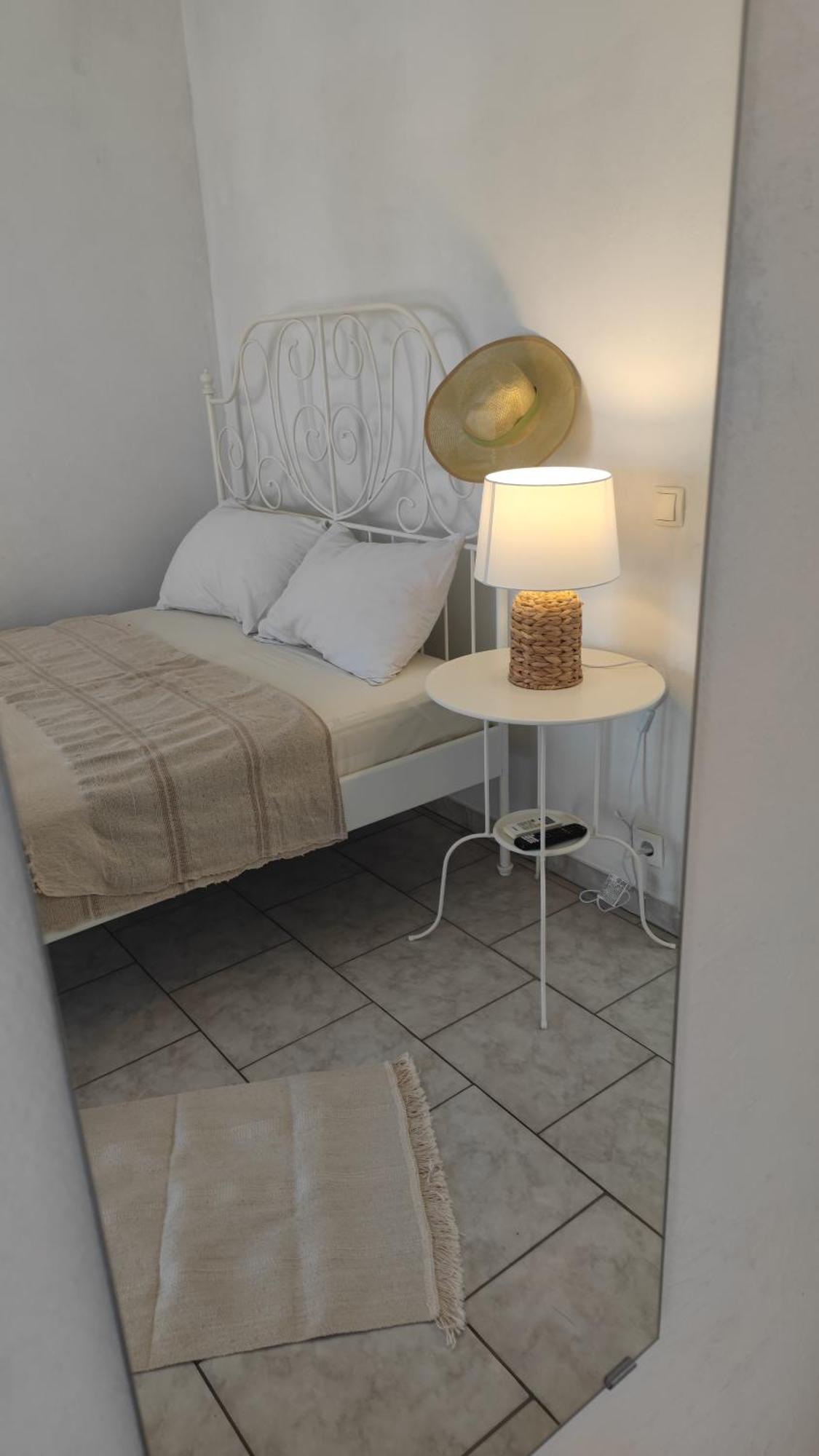 Vila Sentio Mare-Apartments Livaic Zeljko Pirovac Ngoại thất bức ảnh